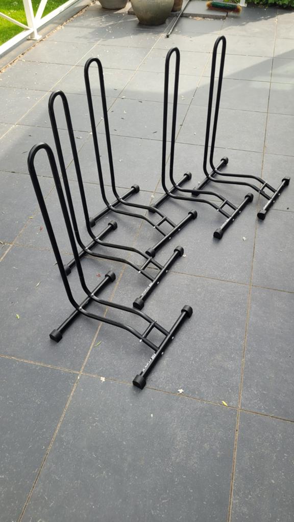 6x Nieuwe Fietsstandaard - Ideaal voor Opslag of Display, Fietsen en Brommers, Fietsaccessoires | Fietsenrekken, Nieuw, Ophalen of Verzenden