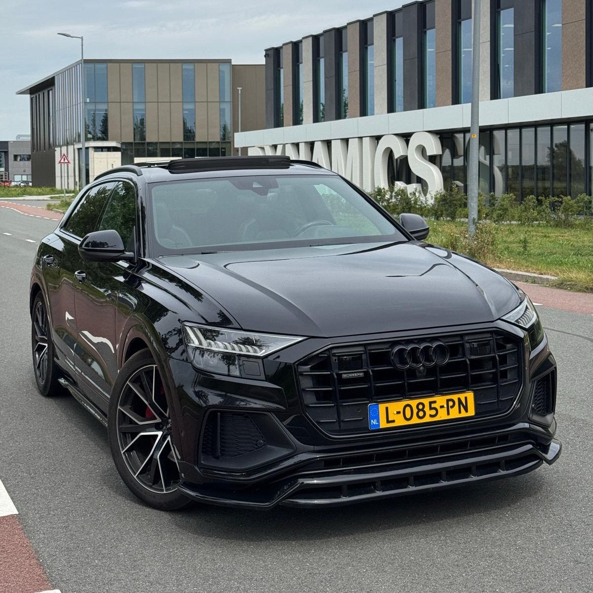 Audi Q8 50 TDI quattro S line, Auto's, Automaat, Zwart, Q8, Leder