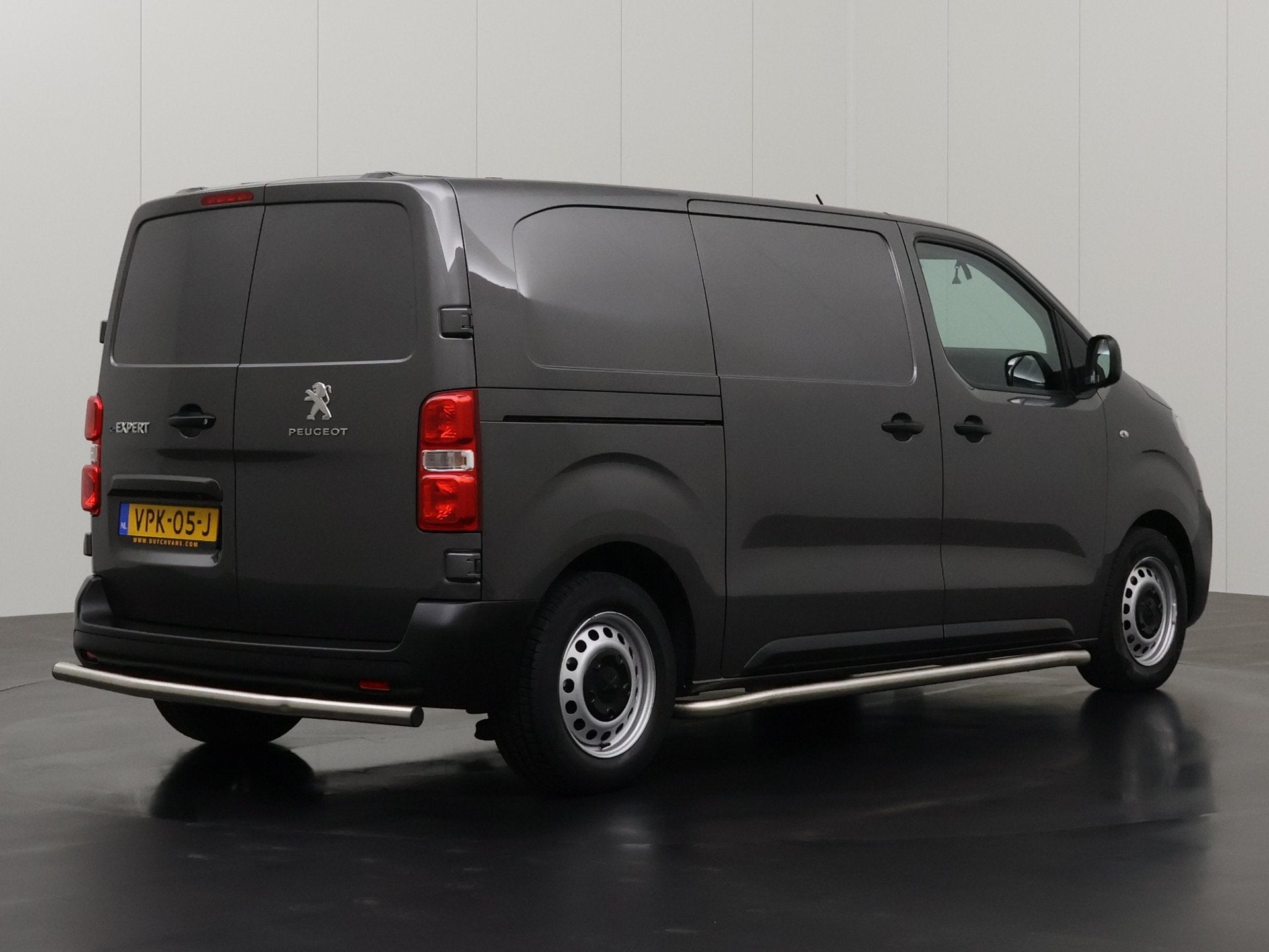 Peugeot e-Expert Lang Premium 75 kWh | Elektrisch | SOH 90,6, Dealer onderhouden, Gebruikt, Zwart, Elektrisch