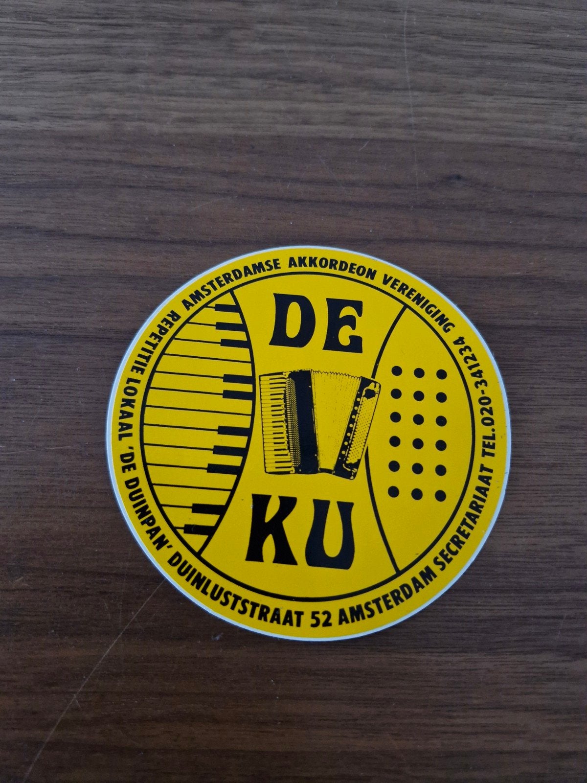 1231 Sticker Amsterdamse Accordeon Vereniging 'De Ku', Ophalen of Verzenden