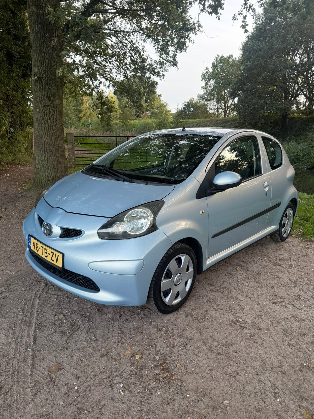 Toyota Aygo 1.0 12V Vvt-i 3DRS MMT 2006 Blauw, Auto's, Voorwielaandrijving, 4 cilinders, 68 pk, Origineel Nederlands
