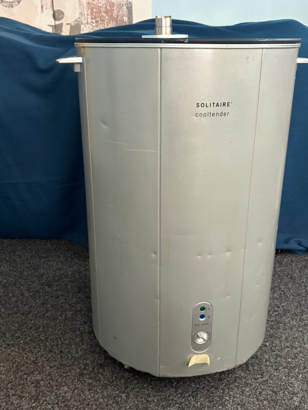Solitaire Cooltender met wielen, rooster en glasplaat, Ophalen of Verzenden, Gebruikt