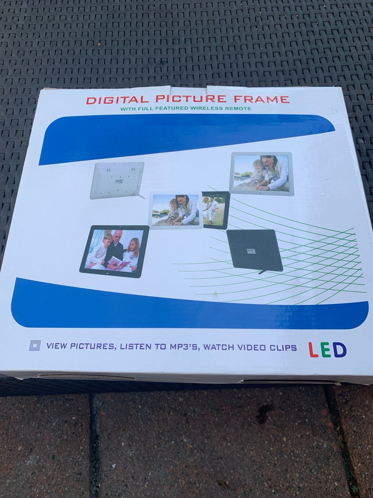 Digitale fotolijst met afstandsbediening en speakers, Ophalen, Overige merken, Nieuw, Minder dan 1 GB