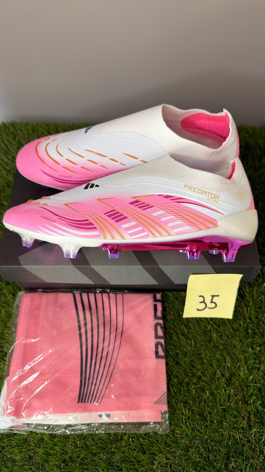 Adidas Predator Elite Limited Edition Voetbalschoenen Roze, Overige kleuren, Sportschoenen, Nieuw, Ophalen of Verzenden