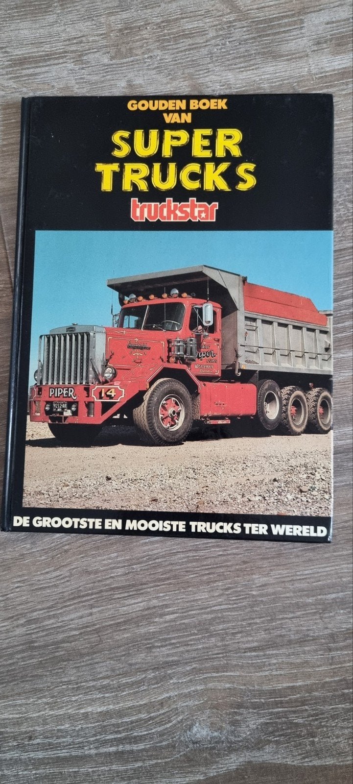 Gouden boek over super trucks, Ophalen of Verzenden, Nieuw, Vrachtwagen