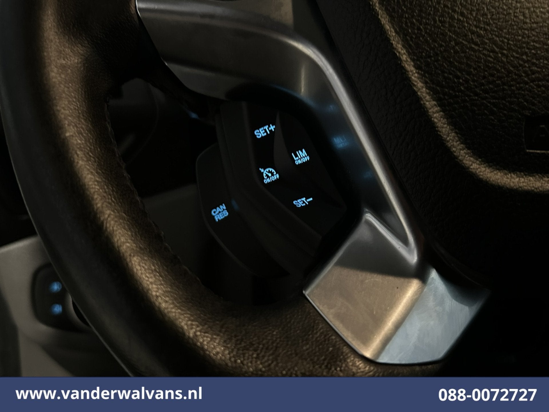 Ford Transit Connect 1.5 EcoBlue L1H1 Euro6 Airco | 3-Zits |, Voorwielaandrijving, Dealer onderhouden, Stof, Gebruikt