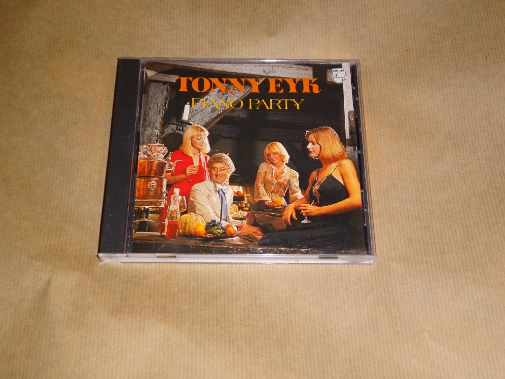 CD Tonny Eyk Piano Party, Ophalen of Verzenden, Zo goed als nieuw
