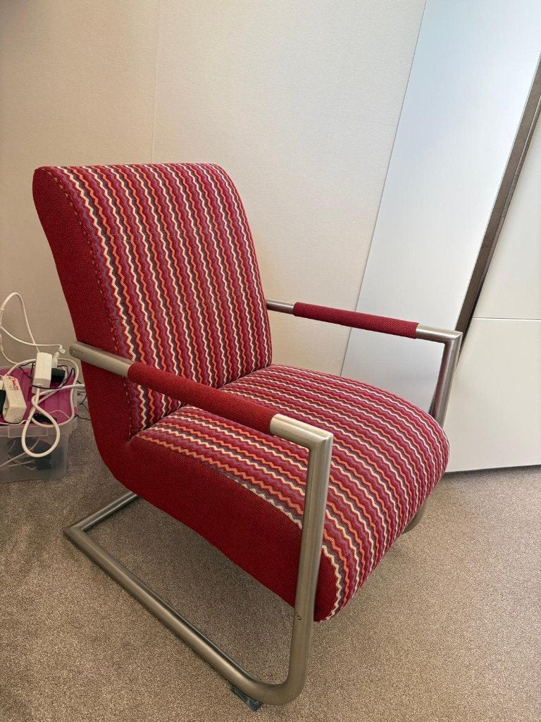 design fauteuil (stoel), Huis en Inrichting, Stoelen, Ophalen, Gebruikt, Stof, Eén