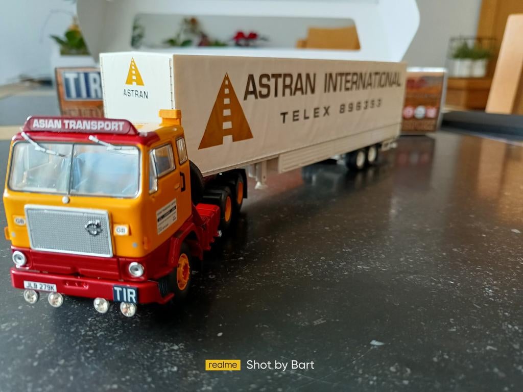 VOLVO F88 ASTRAN MIDDLE EAST TRANSPORT TEKNO, Ophalen of Verzenden, Nieuw, Bus of Vrachtwagen, Tekno