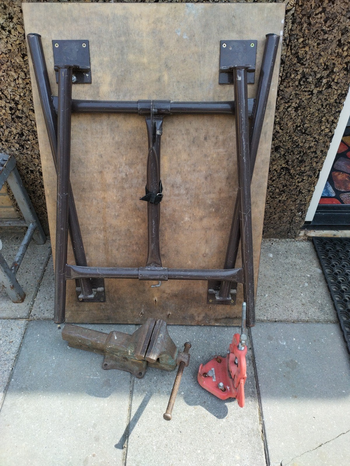 Pijpfitter's Werkbank met Bankschroef, Ophalen, Gebruikt, 120 tot 170 cm, Bankschroef
