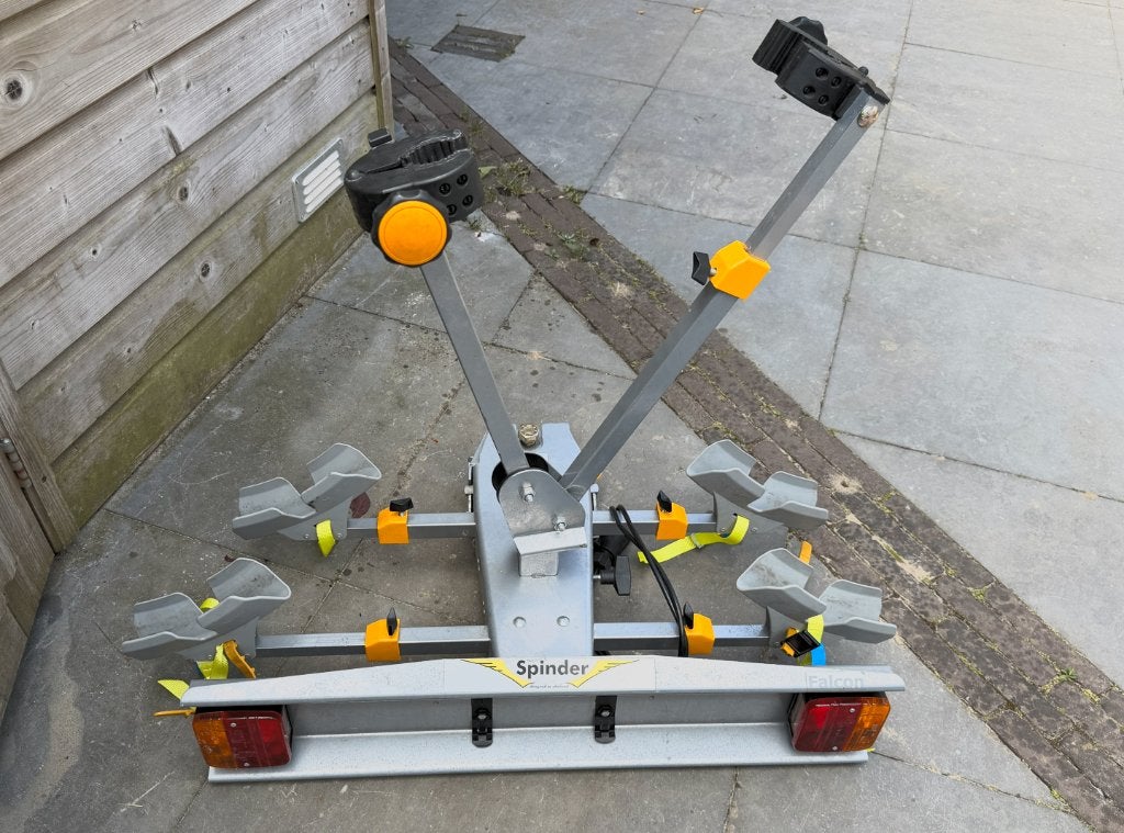 Fietsendrager spinder, Ophalen, 2 fietsen, Gebruikt, Trekhaakdrager
