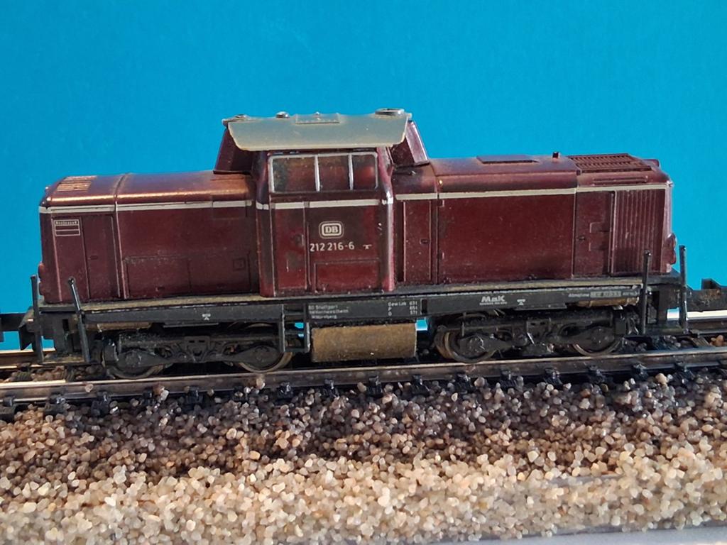 Minitrix dieselloc BR 212 216-6 N-spoor, Hobby en Vrije tijd, Modeltreinen | N-Spoor, Gebruikt, Trix, Ophalen of Verzenden, Analoog