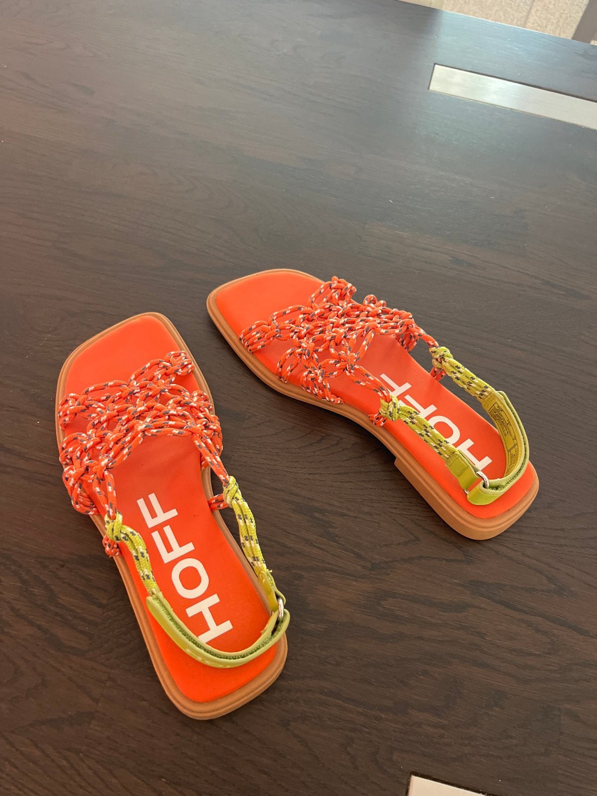 HOFF sandalen, oranje met gevlochten bandjes, Ophalen of Verzenden, Nieuw, Oranje, Sandalen of Muiltjes