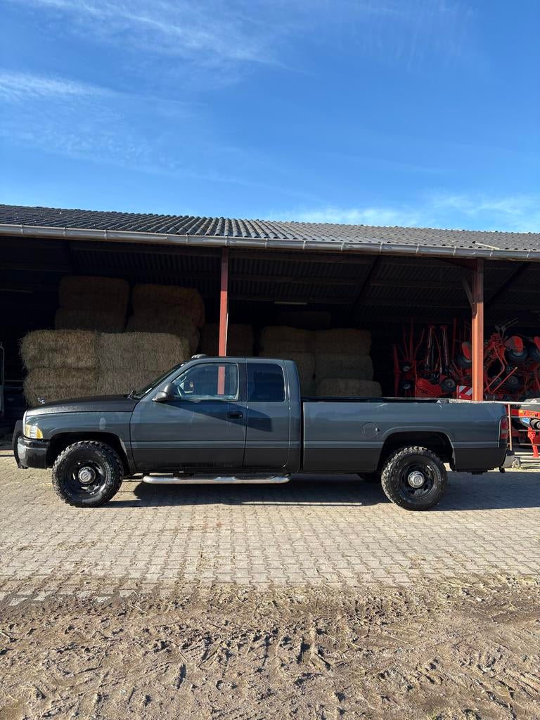 Dodge ram cummins, Automaat, Achterwielaandrijving, 194 pk, Diesel