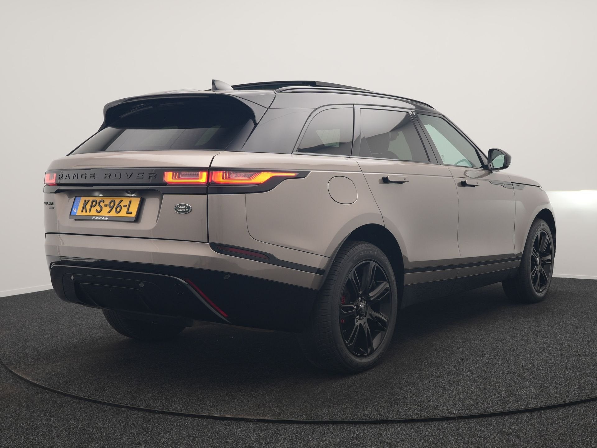 Land Rover Range Rover Velar P400e PHEV 400pk | Panodak | Ad, Automaat, Gebruikt, Zwart, 4 cilinders