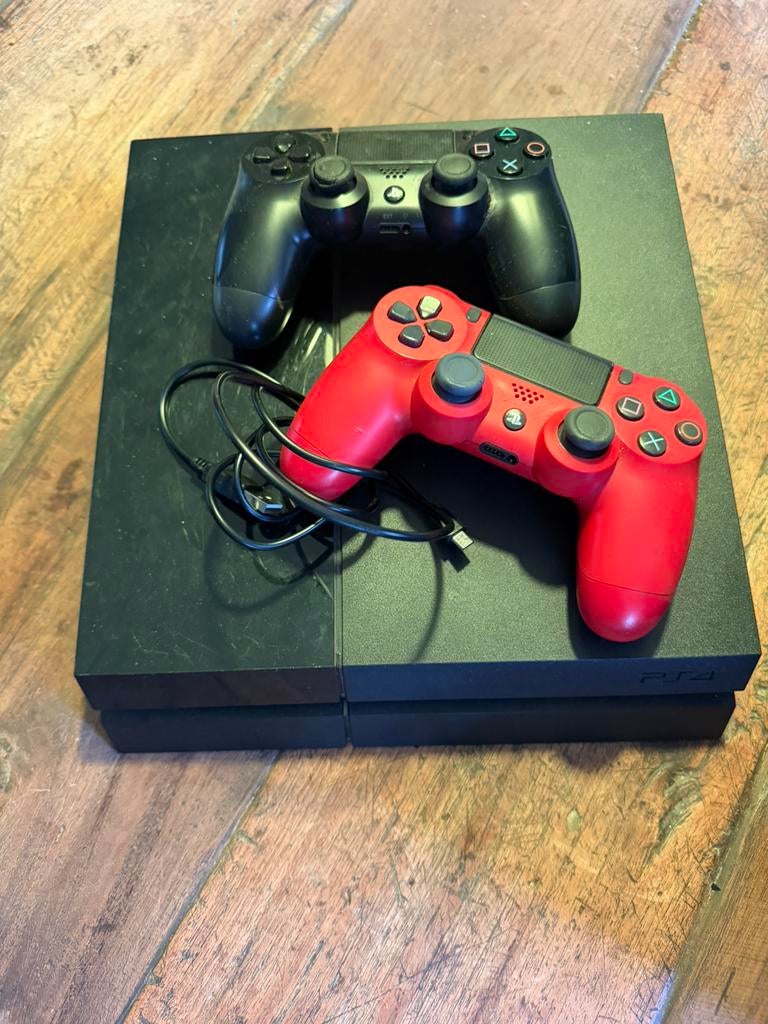 PS4 500GB met Kabels, Spelcomputers en Games, Spelcomputers | Sony PlayStation 4, Ophalen of Verzenden, Zo goed als nieuw, Zonder controller