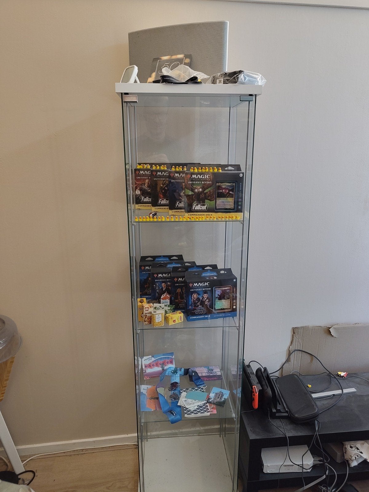 IKEA Detolf Vitrinekast - Glazen Kast, Ophalen, Minder dan 50 cm, Modern, Strak, Glas