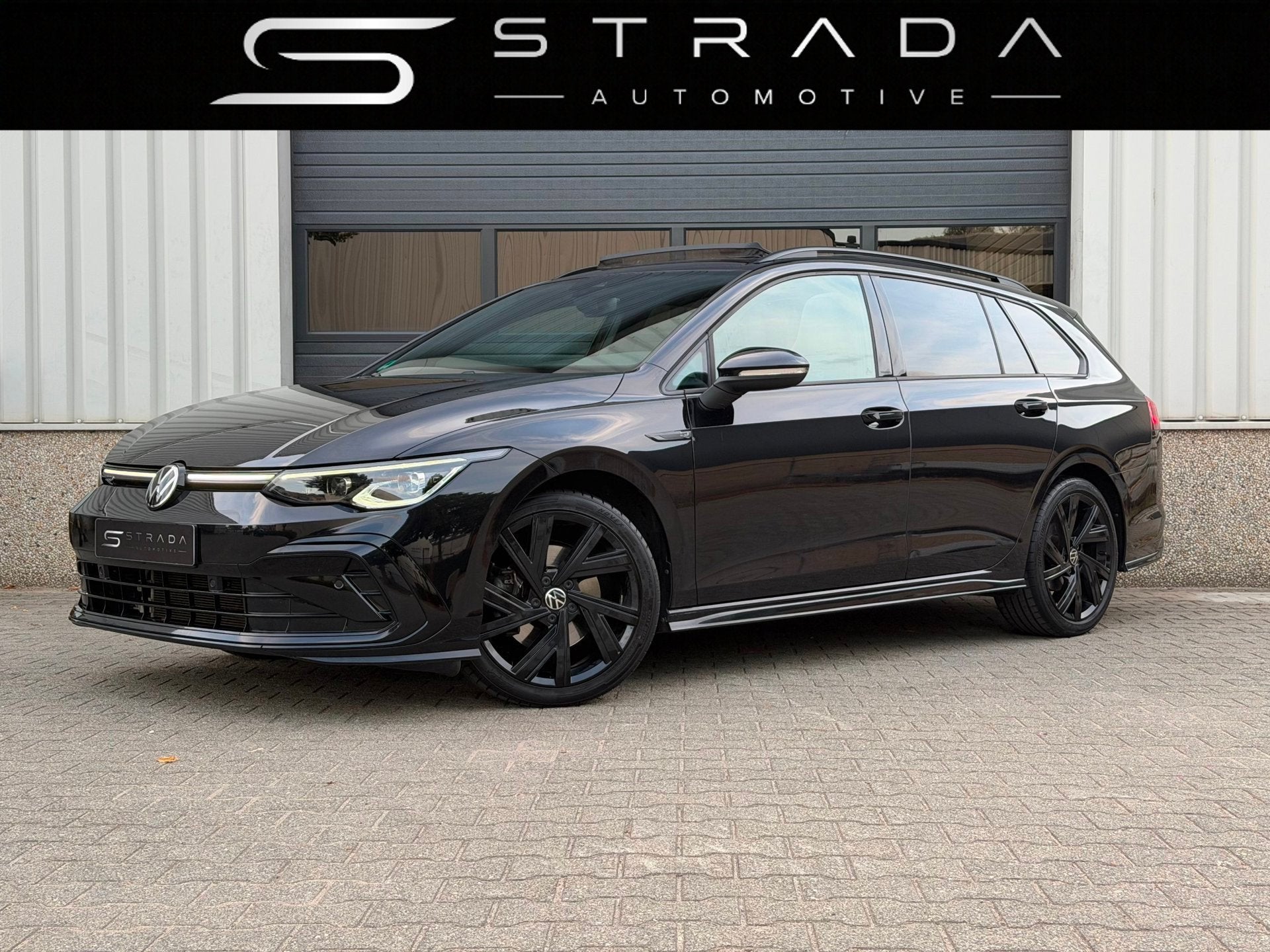 Volkswagen GOLF Variant R-Line 2.0TSI Pano Keyless Carplay, Gebruikt, Euro 6, 1984 cc, Zwart