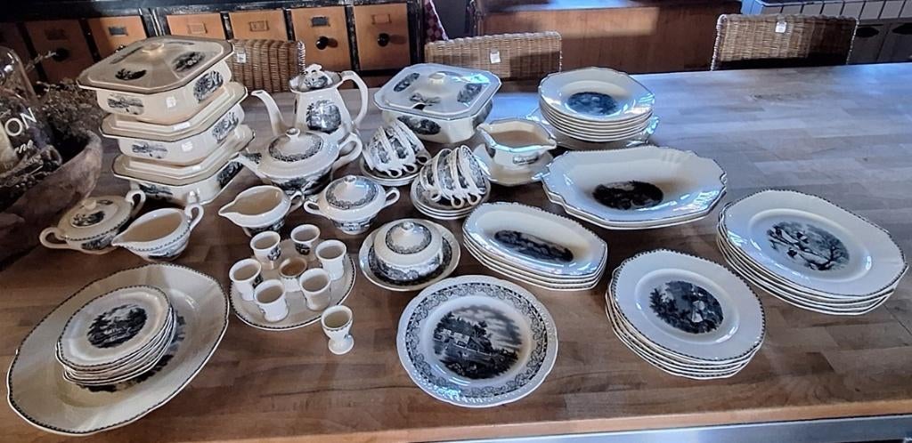 Societe Ceramique Maestricht servies Landschap, Antiek en Kunst, Antiek | Servies compleet, Ophalen