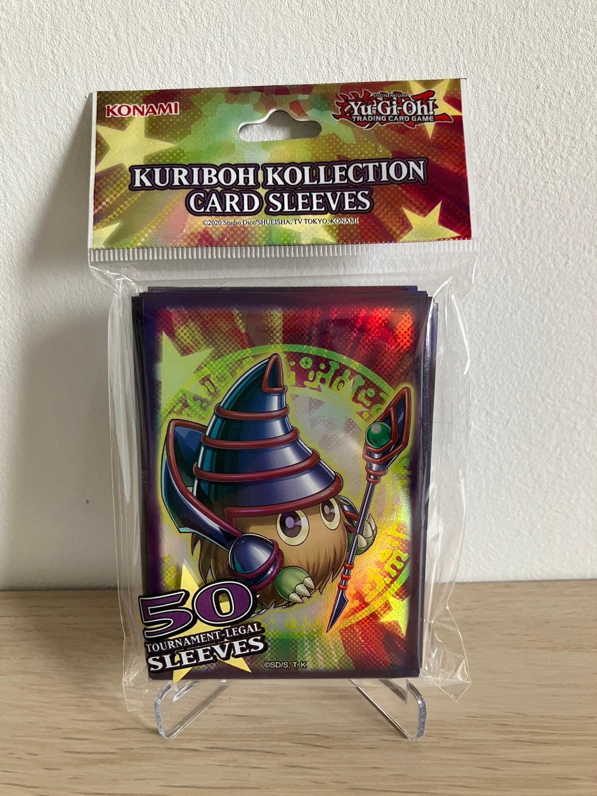 Yu-Gi-Oh! Kuriboh card sleeves GESEALD, Ophalen of Verzenden, Nieuw, Sleeves of Kaarthoesjes