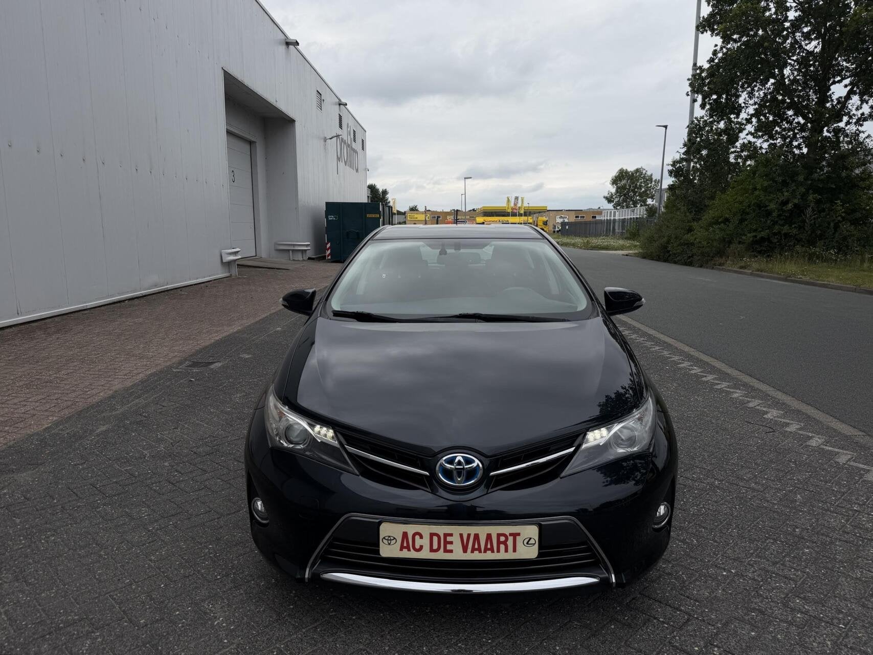 Toyota Auris 1.8 Hybrid Dynamic - CLIMA/LED/CRUISE/NAP, Auto's, Euro 5, 136 pk, Gebruikt, 4 cilinders