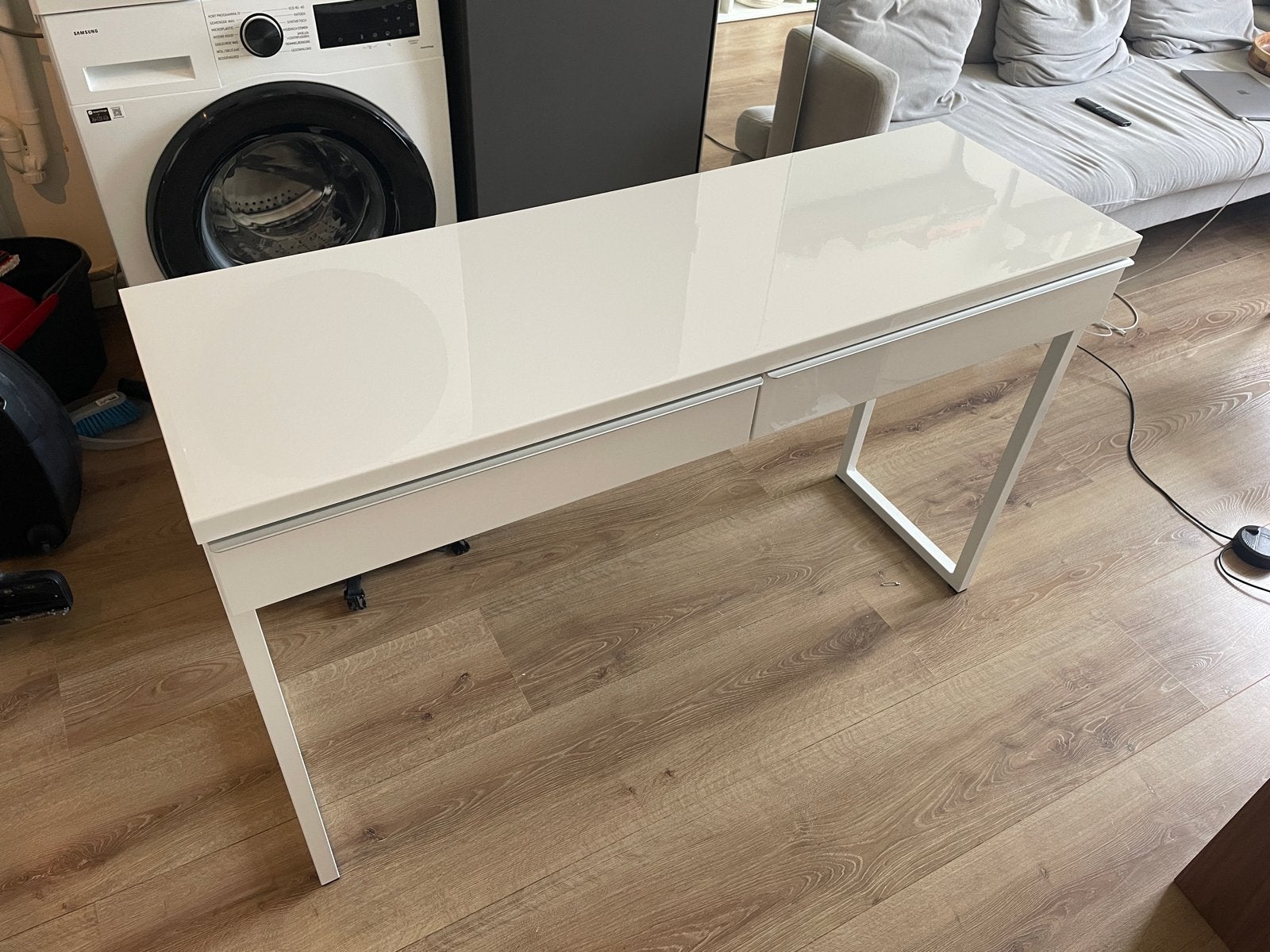IKEA BESTÅ BURS bureau - Zo goed als nieuw, Ophalen, Met lades, Zo goed als nieuw, IKEA