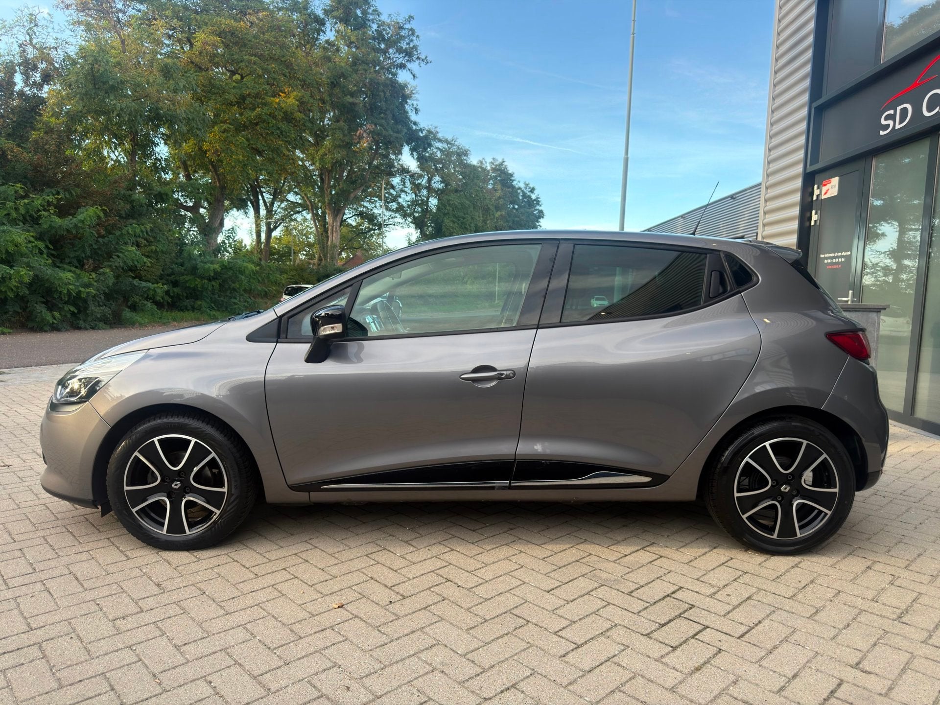 Foto 18 van Renault Clio 0.9 TCe Dynamique|Airco|Pano|Camera|Keyless|NAP