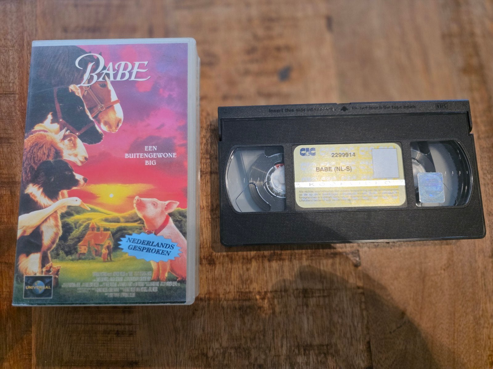 Babe: Een Buitengewone Big - VHS (Nederlands Gesproken), Alle leeftijden, Ophalen of Verzenden, Gebruikt