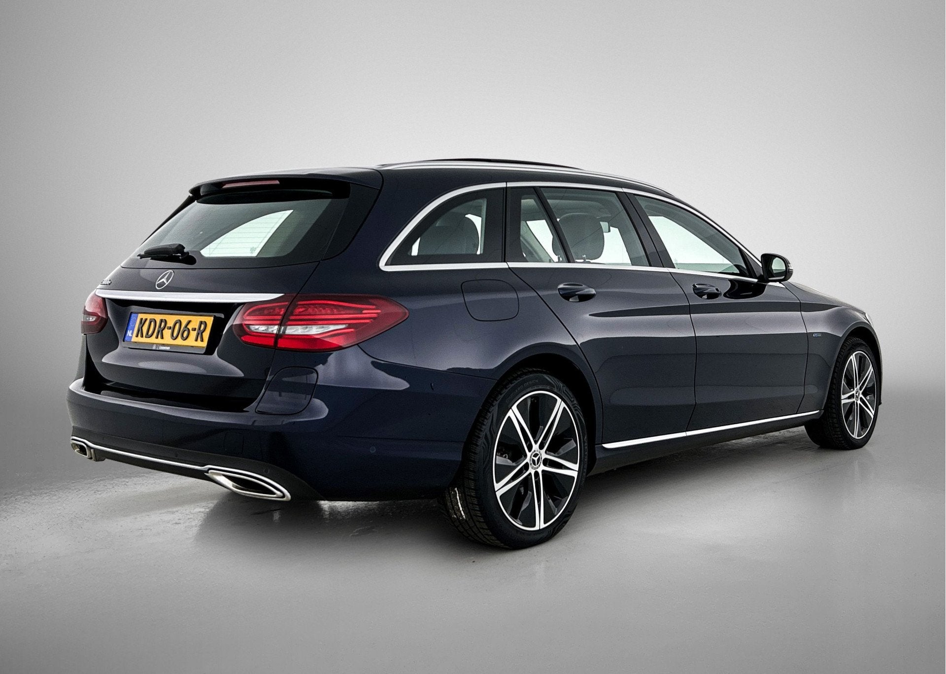 Mercedes-Benz C-Klasse Estate 300e Panorama Schuif-Kanteldak, Auto's, 12 maanden, Achterwielaandrijving, Blauw, Leder en Stof