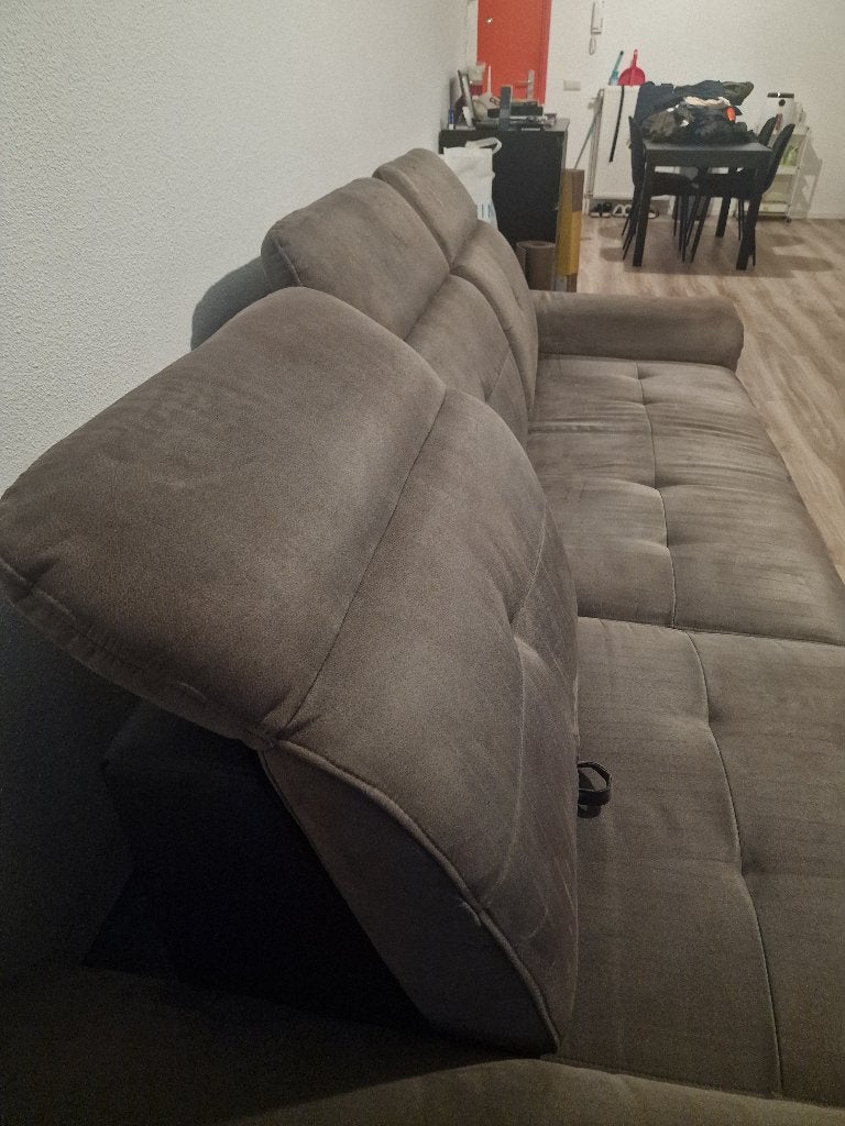 Foto 8 van Luxe hoekbank met slaapfunctie en opberg