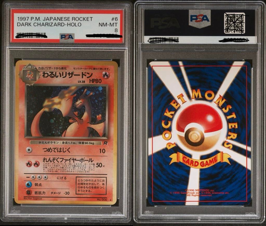 Pokémon Dark Charizard Japans PSA 8 Holo 1997 Rocket, Hobby en Vrije tijd, Verzamelkaartspellen | Pokémon, Ophalen, Zo goed als nieuw