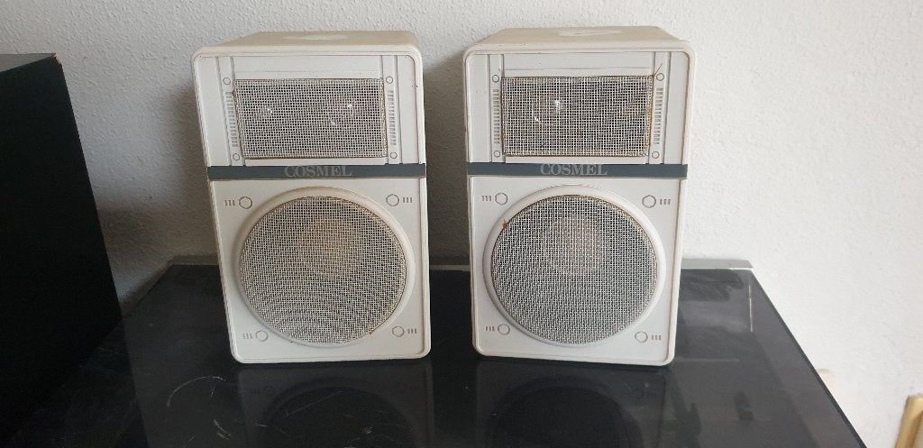 Cosmel speaker model LS 100. 2 stuks. incl ophangbeugels., Ophalen of Verzenden, Zo goed als nieuw, 60 tot 120 watt, Overige merken