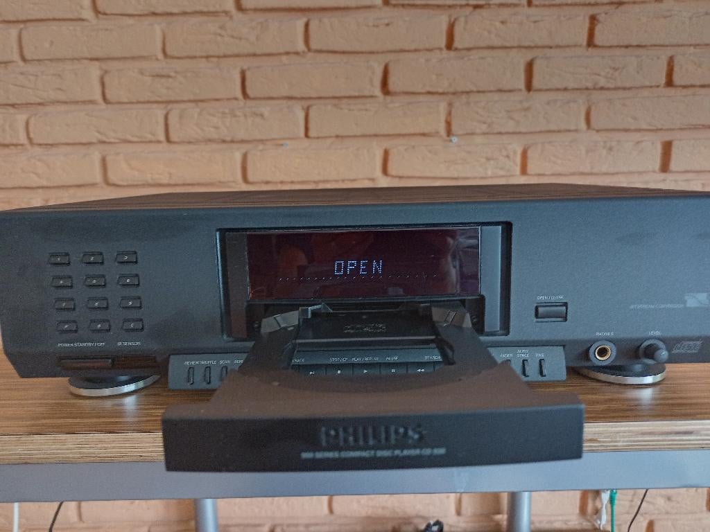 CD speler Philips CD 930, Audio, Tv en Foto, Philips, Veenpluis 4 best, Philips, Ophalen of Verzenden
