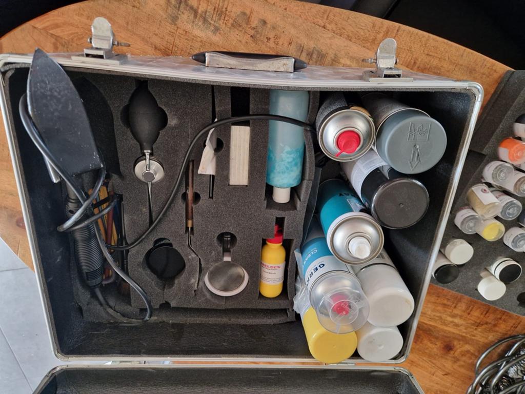Airbrush set met koffer en toebehoren, Ophalen