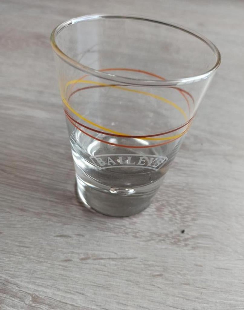 Baileys glas, Ophalen of Verzenden, Zo goed als nieuw, Bierglas