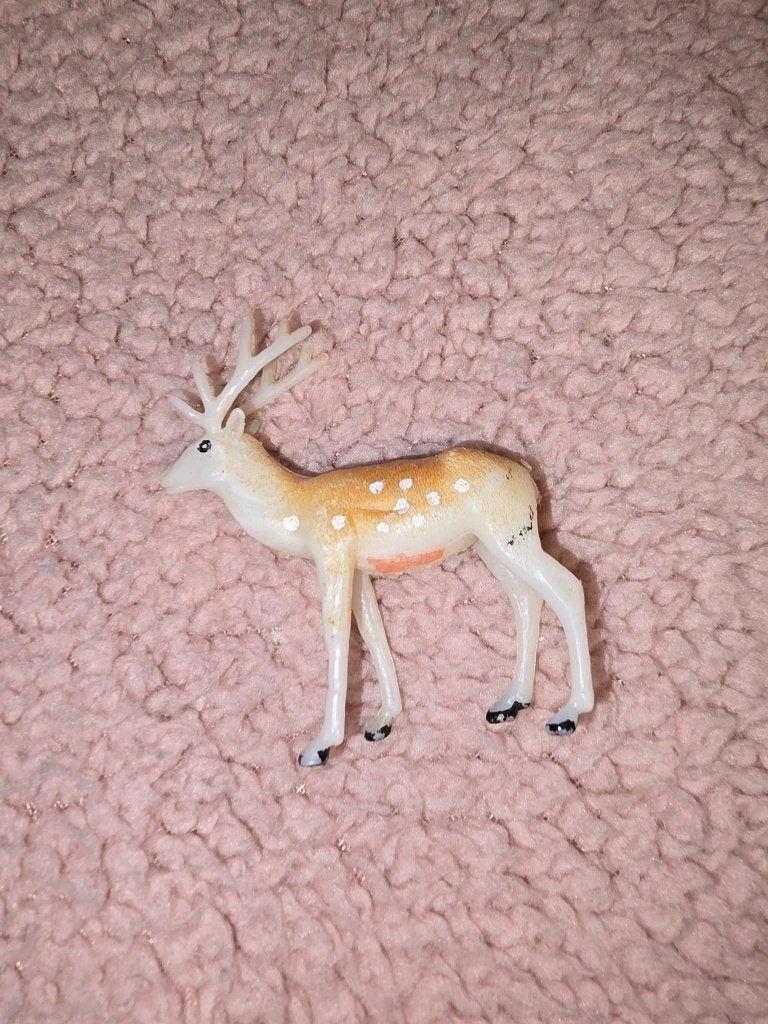 Vintage hertje beeldje - decoratief figuurtje, Verzamelen, Ophalen of Verzenden, Gebruikt, Hert, Beeldje of Figuurtje