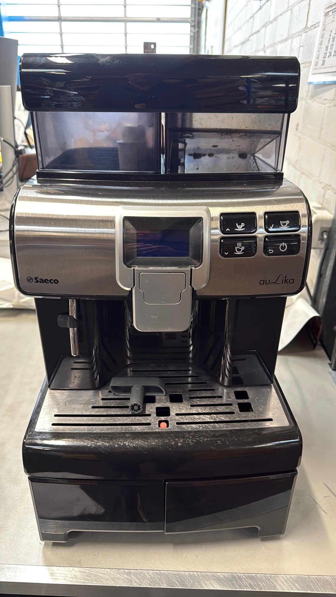SAECO aulika koffiemachine, automaat, Witgoed en Apparatuur, Ophalen, Gebruikt, 10 kopjes of meer, Koffiemachine