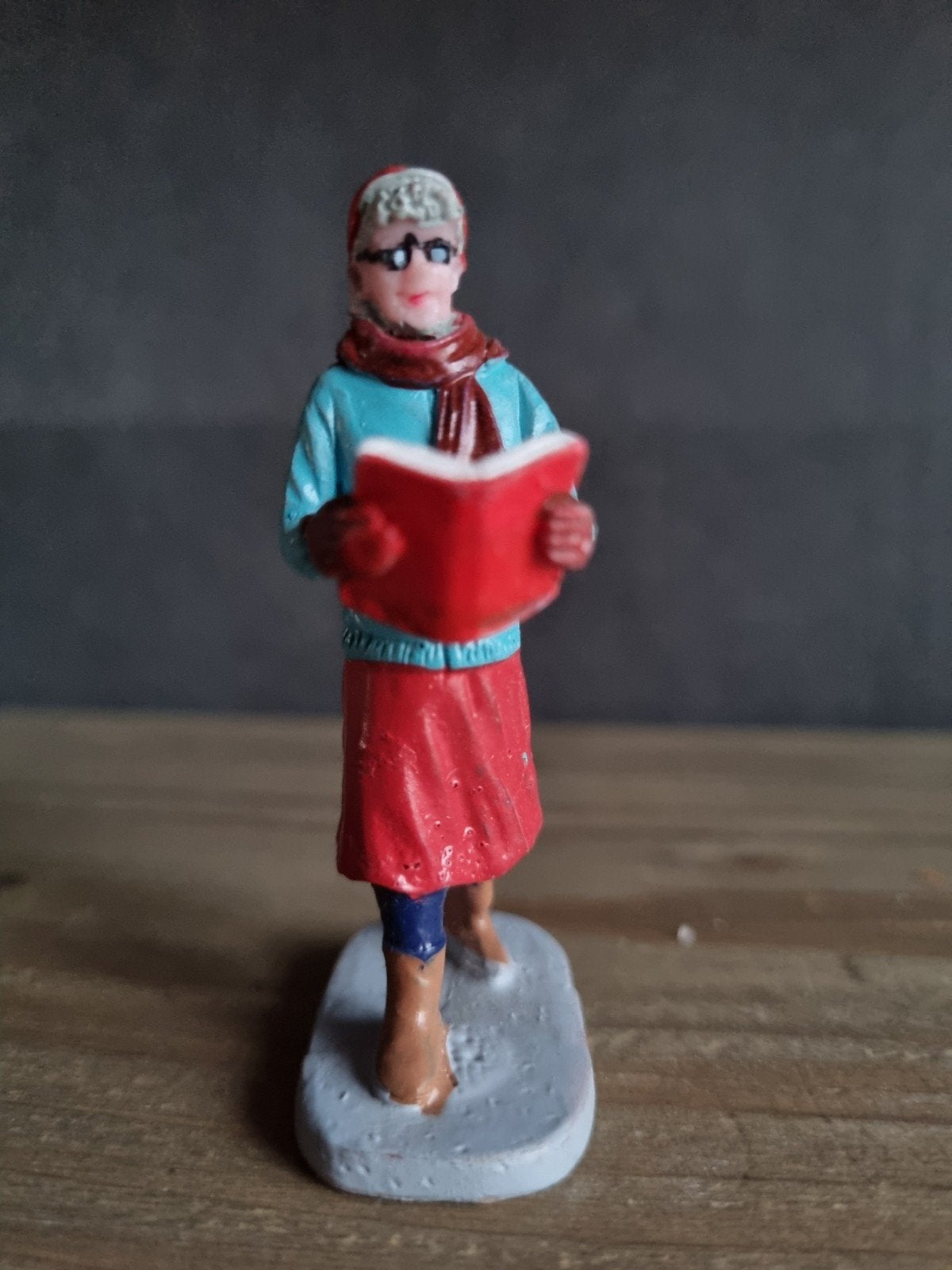 lemax figuur 30 kerstdorp kersthuisjes, Ophalen of Verzenden, Zo goed als nieuw
