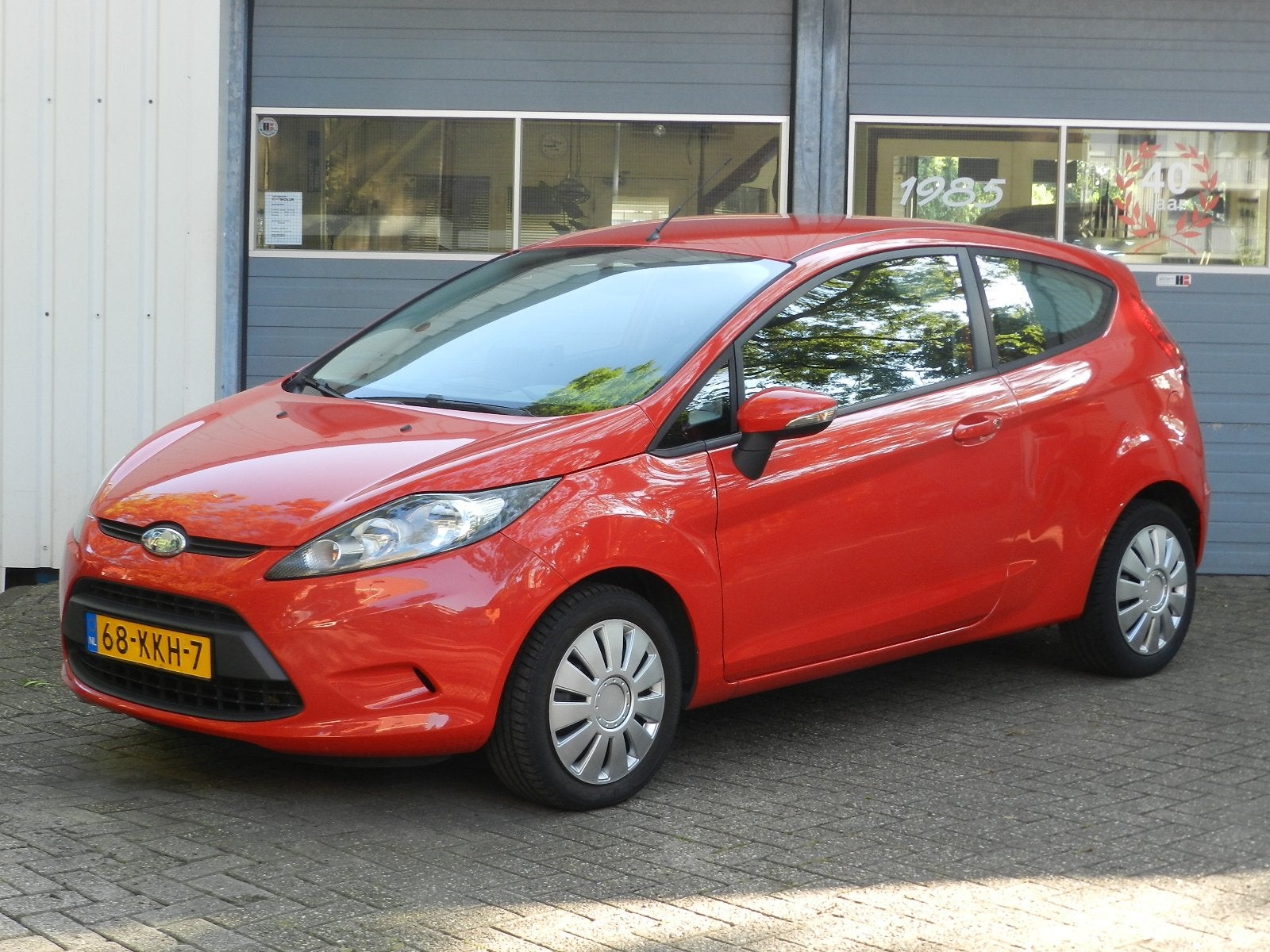 Ford Fiesta 1.25 Limited Navigatie Carplay Airco CV Isofix R, Auto's, Ford, Voorwielaandrijving, Euro 5, Stof, Gebruikt