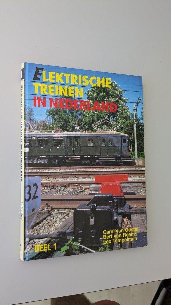 Elektrische treinen in Nederland, deel 1, Ophalen, Zo goed als nieuw, Trein, Boek of Tijdschrift