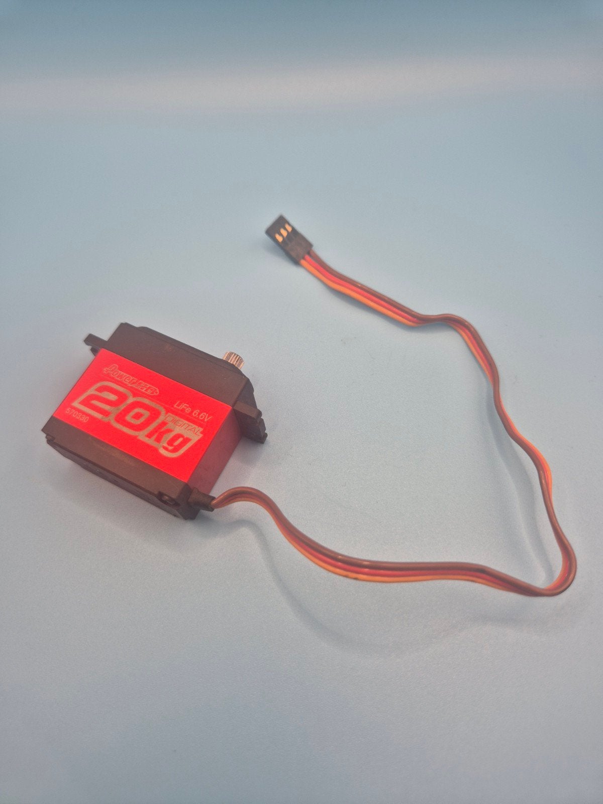 powerhd LF-20MG servo voor 1:10 rc, Ophalen of Verzenden, Zo goed als nieuw