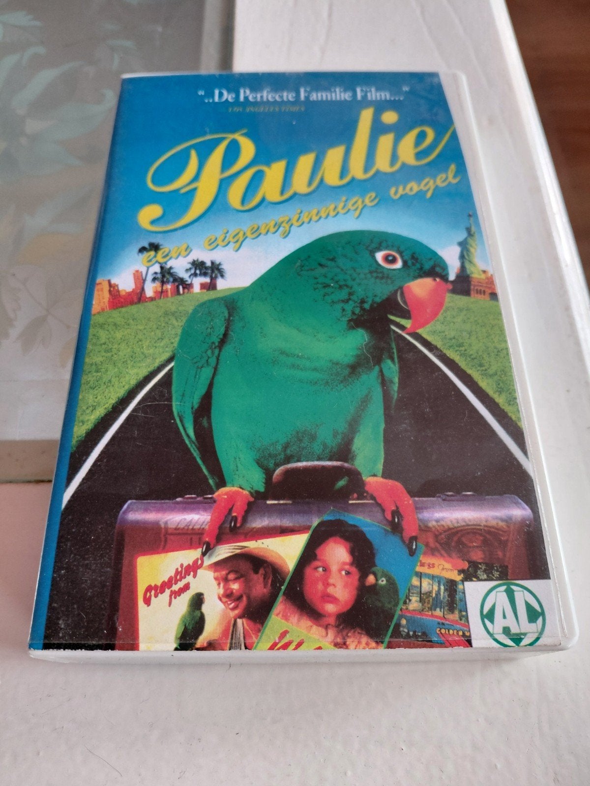 Paulie de eigenzinnige vogel videoband., Alle leeftijden, Ophalen of Verzenden, Gebruikt, Komedie