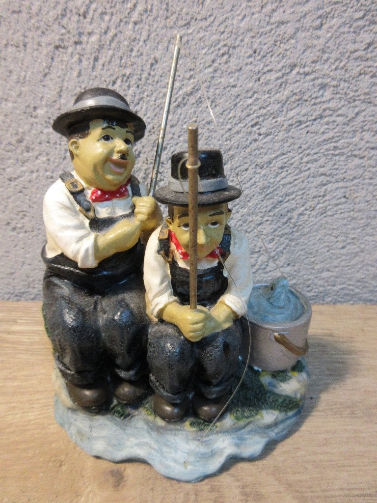 Dikke en dunne beeldje samen vissen, Ophalen of Verzenden, Gebruikt, Beeldje, Replica of Model