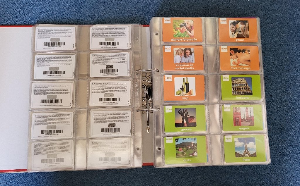 Verzameling Cadeaukaarten Nederland, Ophalen