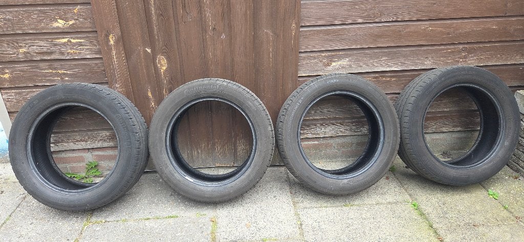 4x Continental Zomerbanden 195/55 R16, Auto-onderdelen, Banden en Velgen, Ophalen, Gebruikt, 16 inch, Band(en)