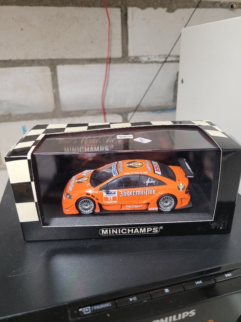 opel astra V8 coupe dtm 2000 minichamps 1:43 E. Helary, Ophalen of Verzenden, Zo goed als nieuw, Auto, MiniChamps