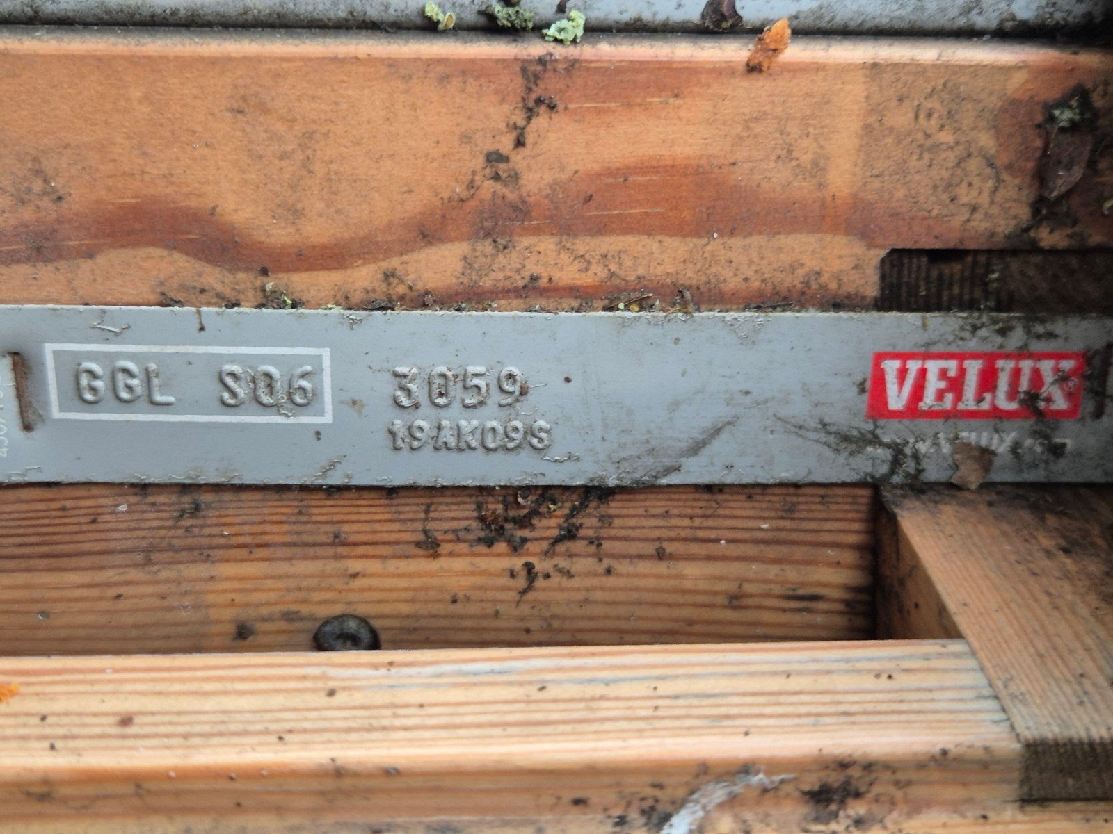 2 Velux dakramen 113x118 cm met gootstukken, Gebruikt, 80 tot 120 cm, 80 tot 120 cm, Ophalen of Verzenden