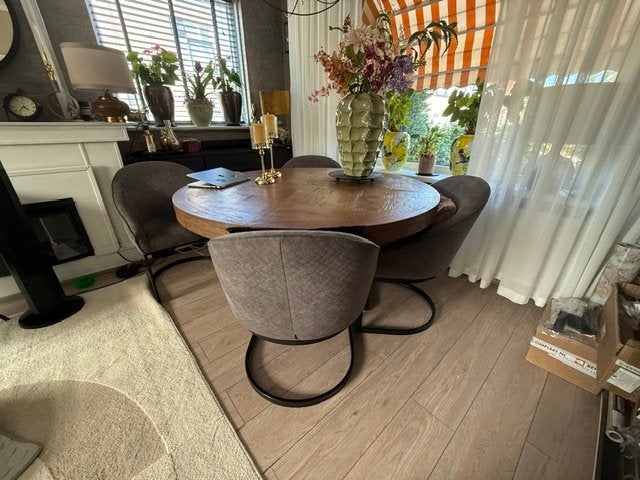 Ronde massief eiken eettafel, Huis en Inrichting, Stoelen, Ophalen, Zo goed als nieuw, Vier, Stof