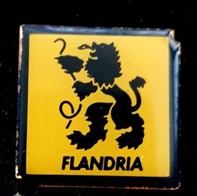 Flandria pin- vierkant, Verzamelen, Verzenden, Nieuw, Transport, Speldje of Pin