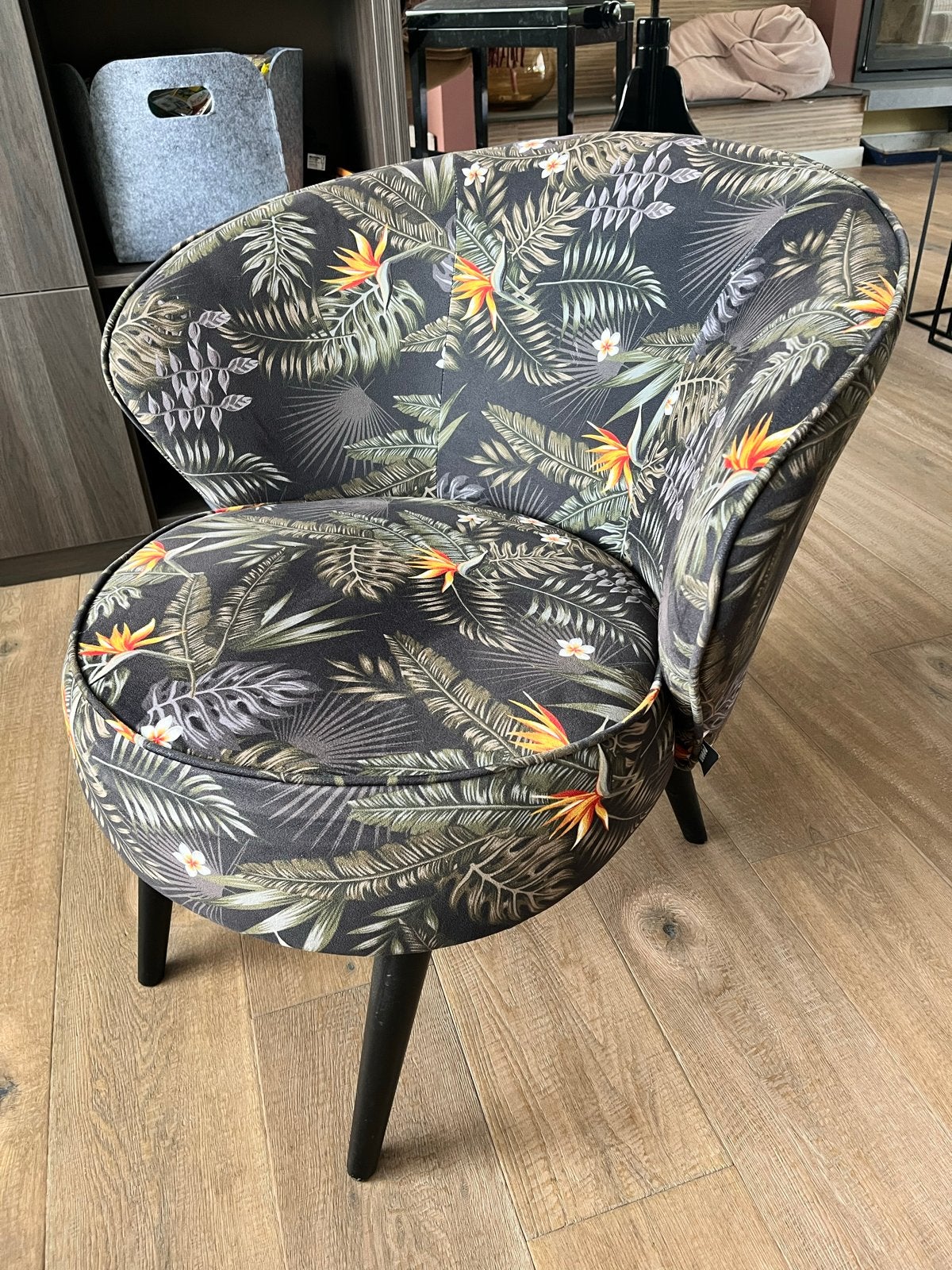WOOOD BO fauteuil met tropische print, Minder dan 75 cm, Ophalen of Verzenden, Zo goed als nieuw, Stof